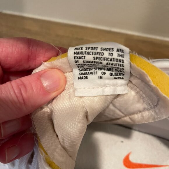 Women's Nike Blazer Mid 77 White, Size US 10, EUC - Picture 3 of 9